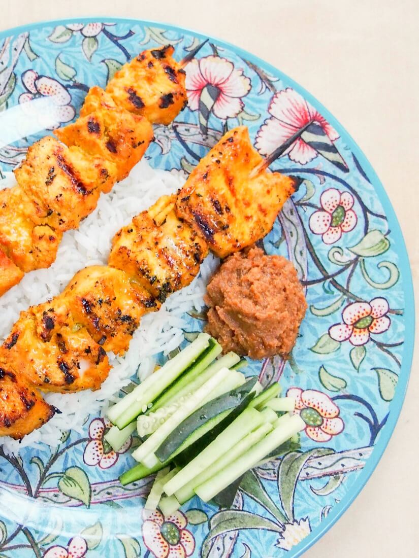 chicken satay with peanut sauce