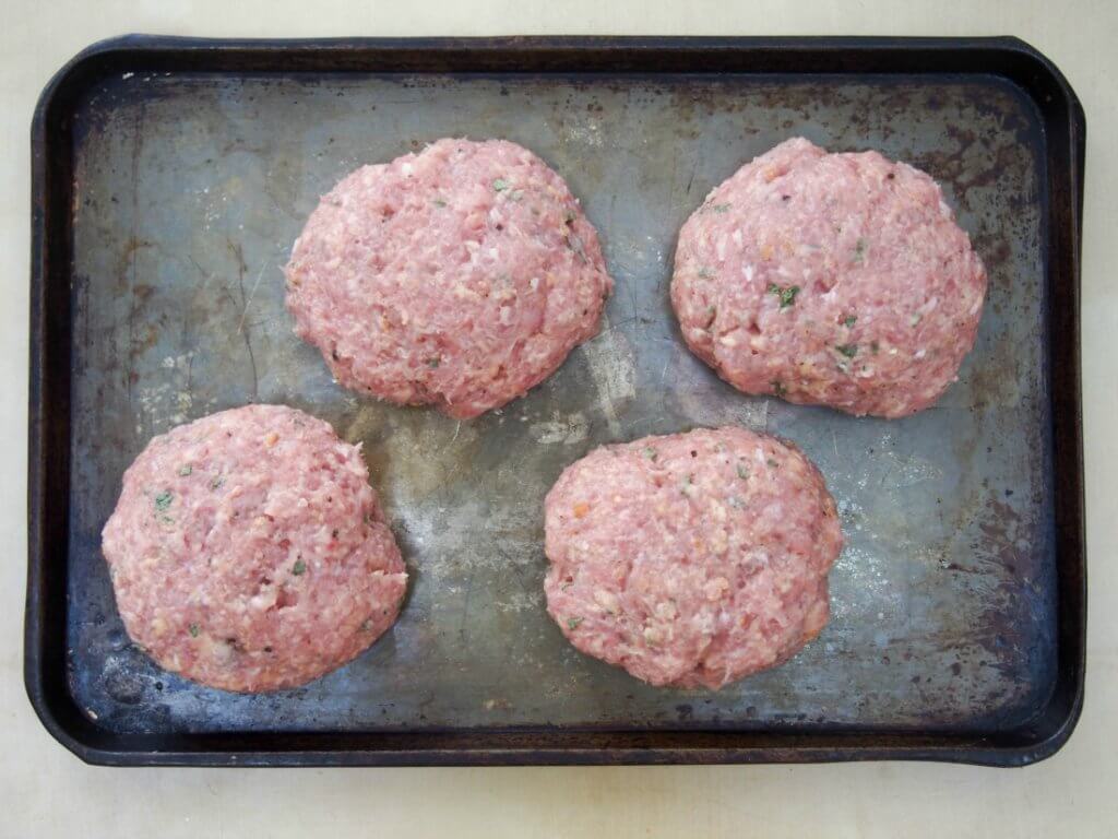making maple turkey burger