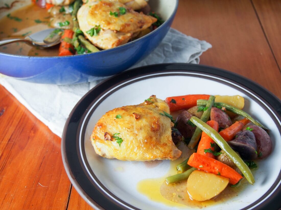 One pot lemon garlic chicken with vegetables