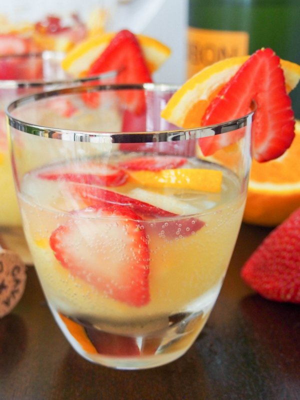 Cava sangria - Caroline's Cooking