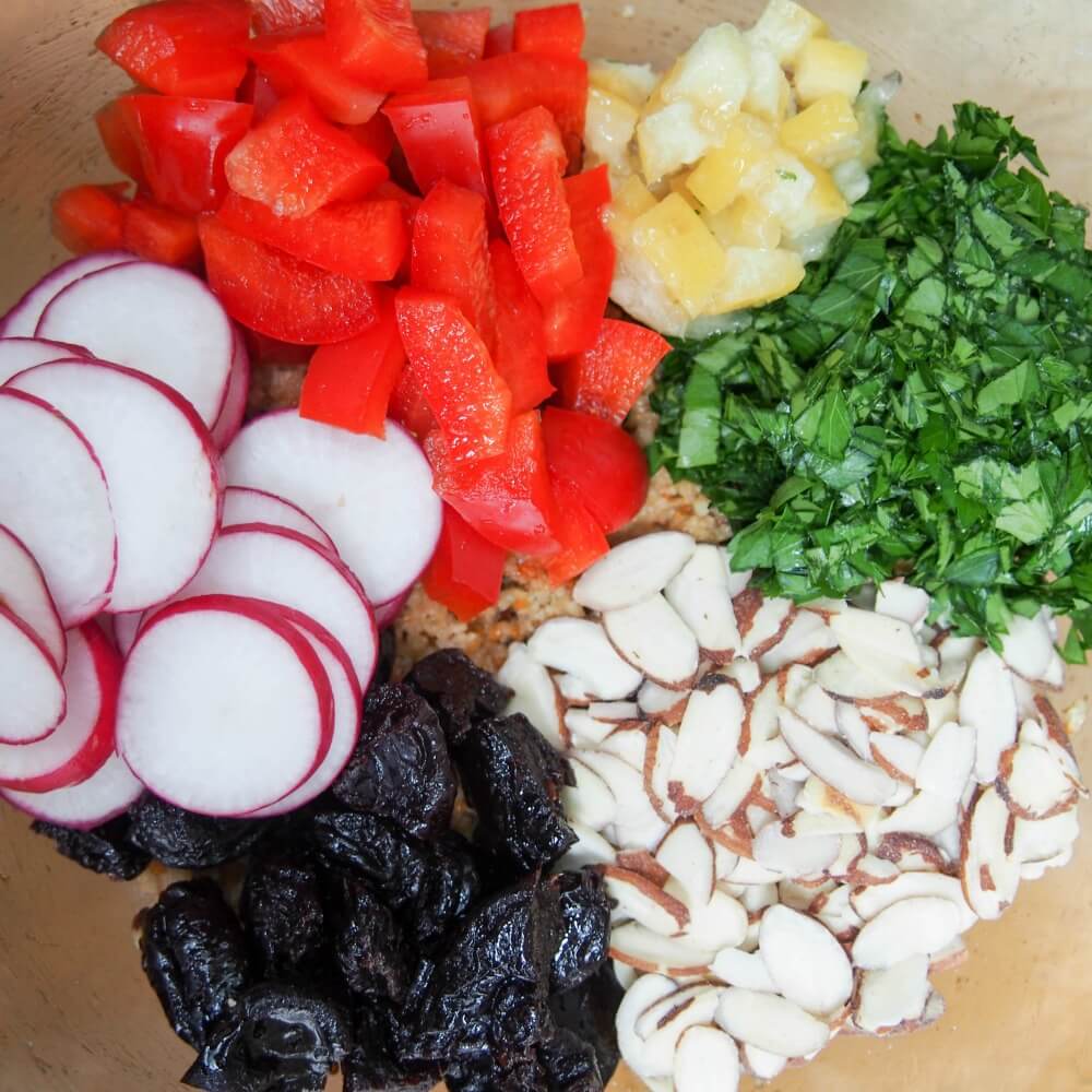 ingredients to mix in to couscous salad