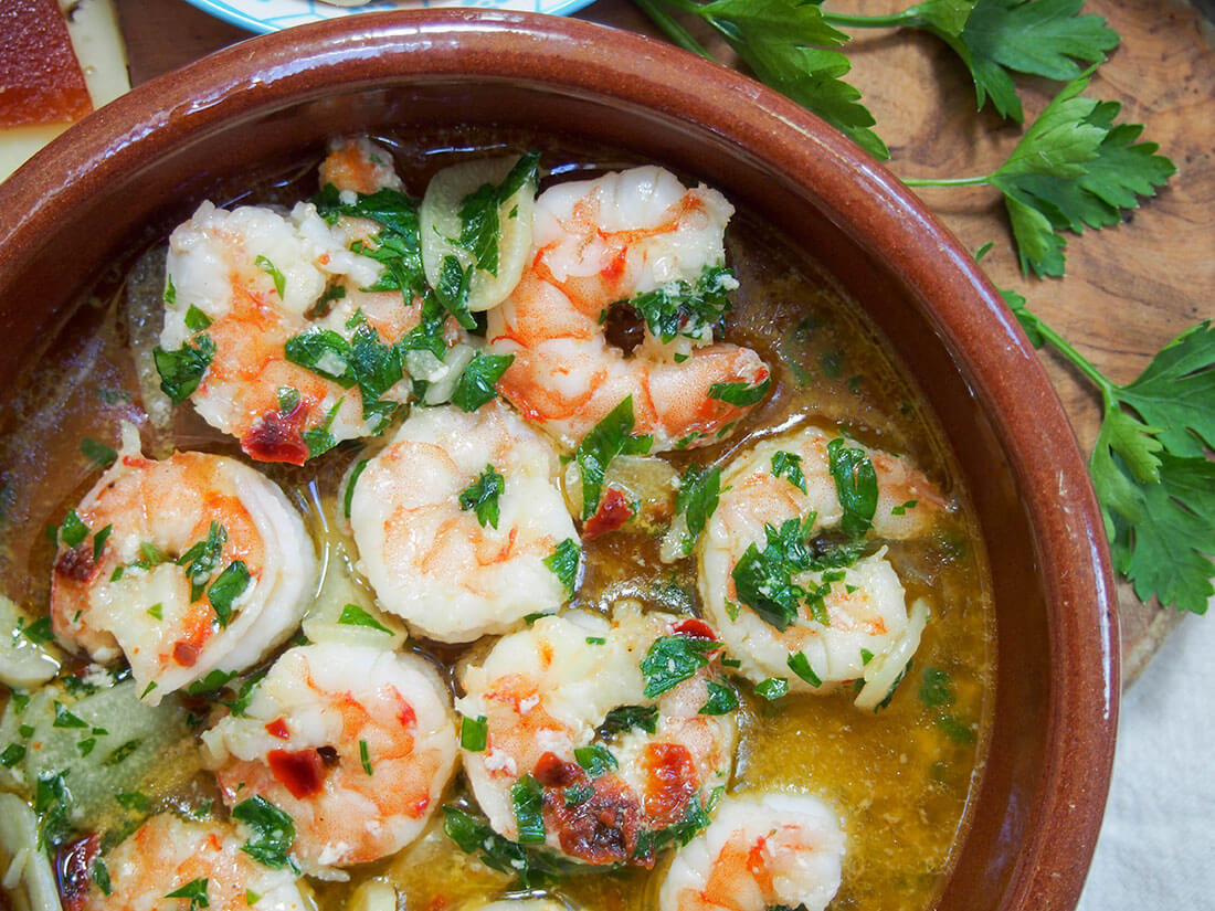 Gambas al ajillo (Spanish garlic shrimp) - Caroline&amp;#39;s Cooking
