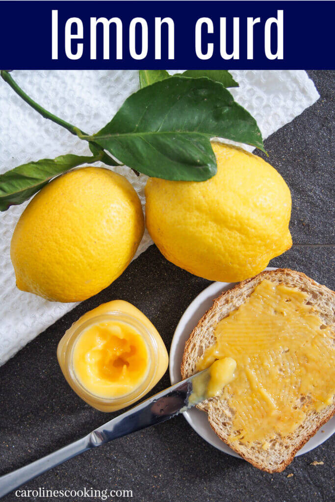 Lemon curd is a delicious spread to put on toast, but also a great ingredient in baking such as for tarts and on pavlova. Slightly sweet with a fantastic lemon zing, it's easy and delicious! #lemon #curd #spread