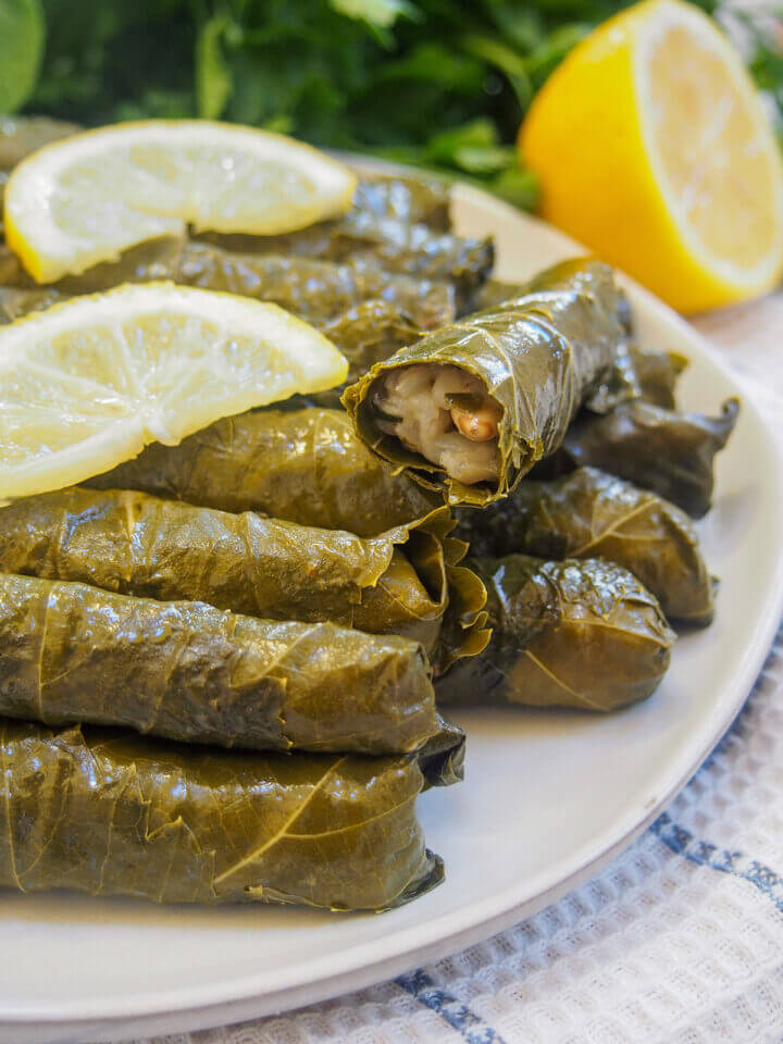 Turkish stuffed grape leaves (yalancı dolma) Caroline's Cooking