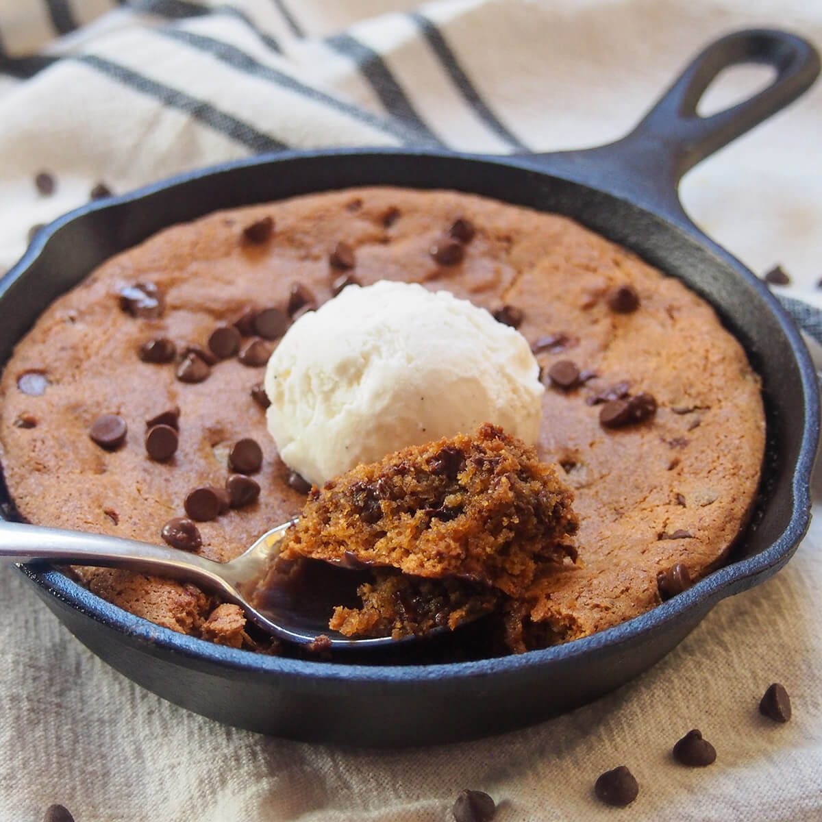 https://www.carolinescooking.com/wp-content/uploads/2023/02/mini-skillet-cookie-featured-pic-sq.jpg