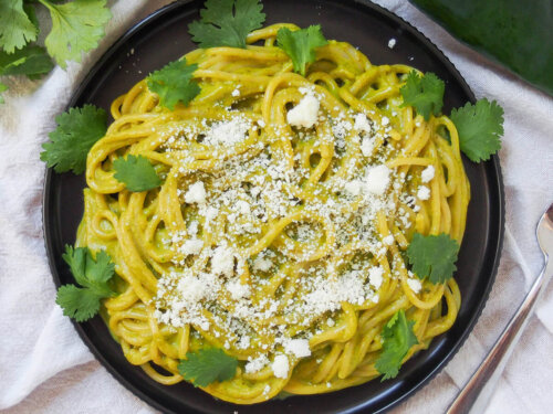 Espagueti verde (Mexican green spaghetti)