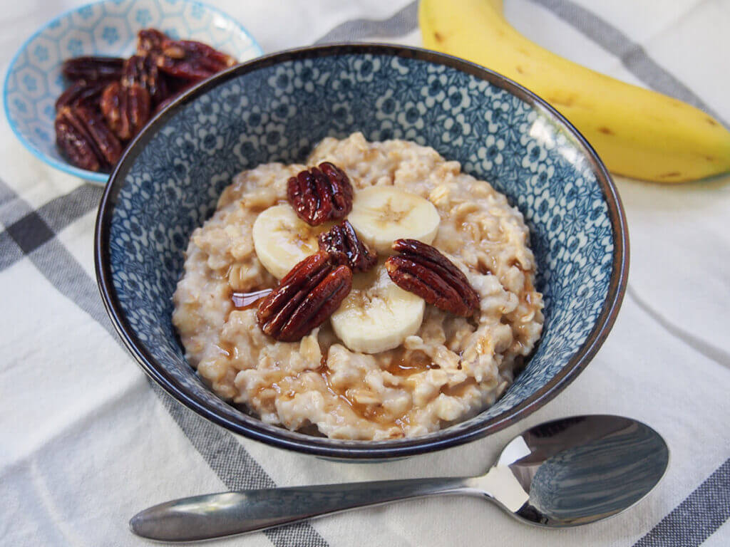 Easy banana oatmeal - Caroline's Cooking