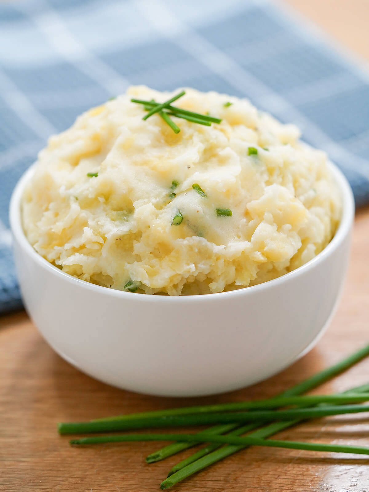 side view of bowl of clapshot, potato rutabaga mash