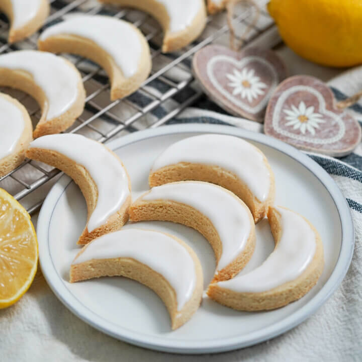 close view of plate of lemon almond cookies, zedernbrot