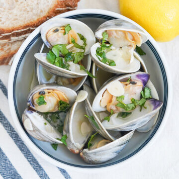 overhead view of bowl of Portuguese clams.